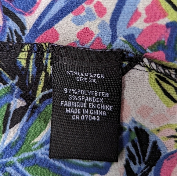 Plus Size Mandee 3X Floral  Colourful Short Split Sleeve Dress Top Flattering ! - Picture 7 of 8